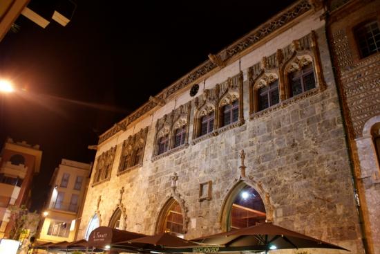 HOTEL DE VILLE PERPIGNAN